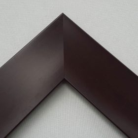 Khung tranh màu nâu bề mặt phẳng mịn đơn giản và đẹp